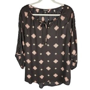 Roz & Ali Black Printed Kimono Sleeve Crochet Detail Tie Neck Flowy Blouse US L